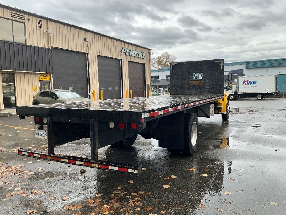 Flatbed Truck-Light and Medium Duty Trucks-Freightliner-2022-M2-Burnaby-BC-92,552\n\t\tkm-$ 101,500 - Image 9