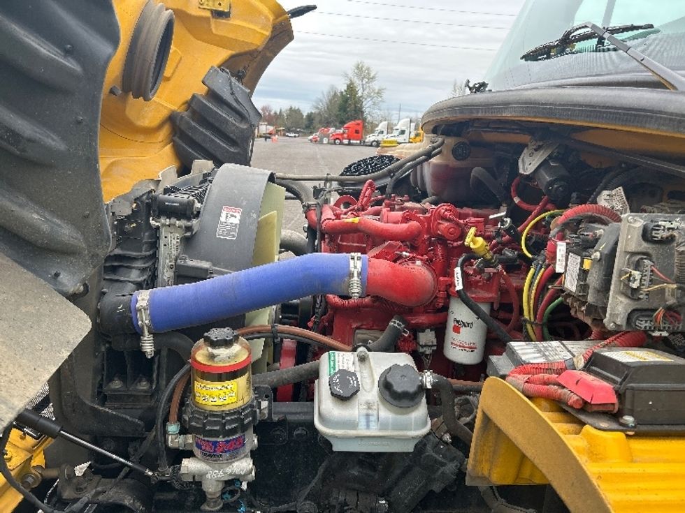 Flatbed Truck-Light and Medium Duty Trucks-Freightliner-2022-M2-Clackamas-OR-42,776\n\t\tmiles-$ 74,250 - Image 19