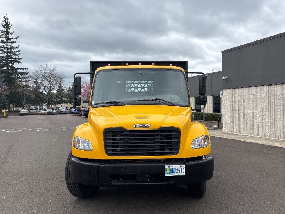 Flatbed Truck-Light and Medium Duty Trucks-Freightliner-2022-M2-Clackamas-OR-51,189\n\t\tmiles-$ 72,000 - Image 2