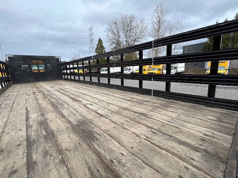 Flatbed Truck-Light and Medium Duty Trucks-Freightliner-2022-M2-Clackamas-OR-53,385\n\t\tmiles-$ 71,750 - Image 12