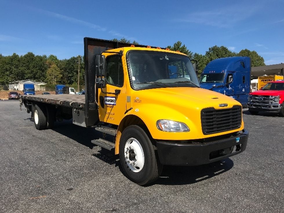Flatbed Truck-Light and Medium Duty Trucks-Freightliner-2022-M2-Conover-NC-190,492\n\t\tmiles-$ 59,750 - Image 1