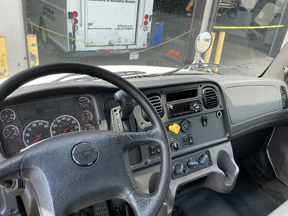 Flatbed Truck-Light and Medium Duty Trucks-Freightliner-2022-M2-Dallas-TX-119,188\n\t\tmiles-$ 73,750 - Image 15