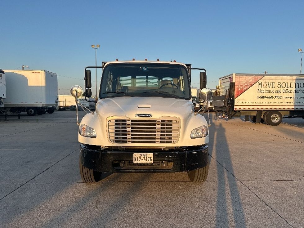 Flatbed Truck-Light and Medium Duty Trucks-Freightliner-2022-M2-Dallas-TX-119,188\n\t\tmiles-$ 73,750 - Image 2