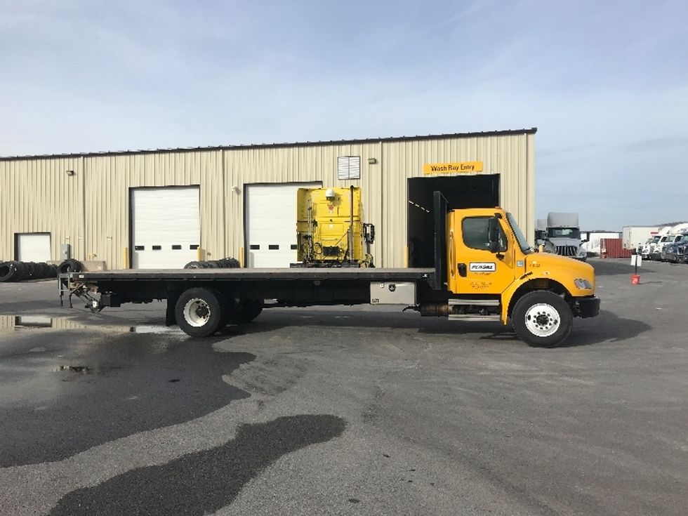 Flatbed Truck-Light and Medium Duty Trucks-Freightliner-2022-M2-Duncansville-PA-171,683\n\t\tmiles-$ 54,750 - Image 11
