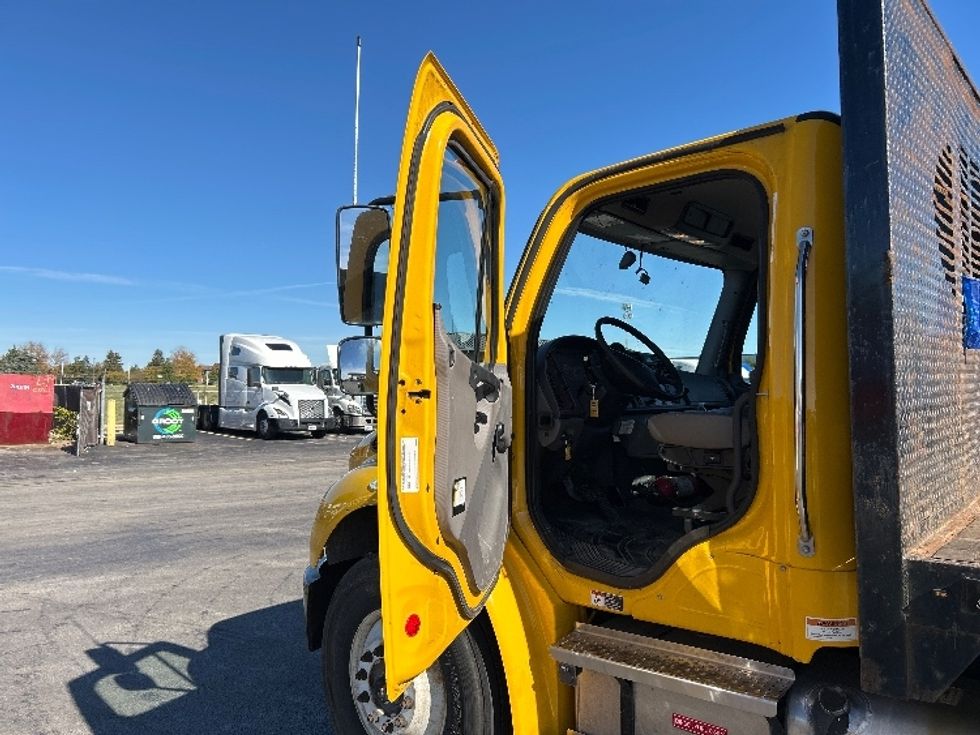 Flatbed Truck-Light and Medium Duty Trucks-Freightliner-2022-M2-East Chicago-IN-150,507\n\t\tmiles-$ 63,500 - Image 13