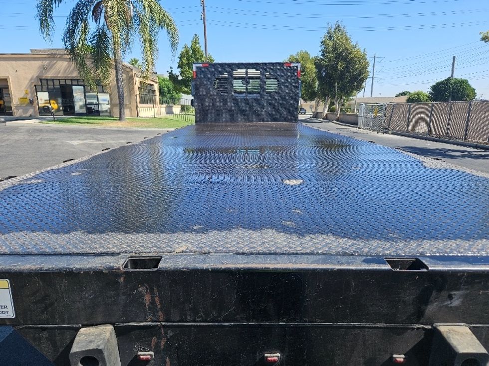 Flatbed Truck-Light and Medium Duty Trucks-Freightliner-2022-M2-Fontana-CA-125,081\n\t\tmiles-$ 79,500 - Image 8