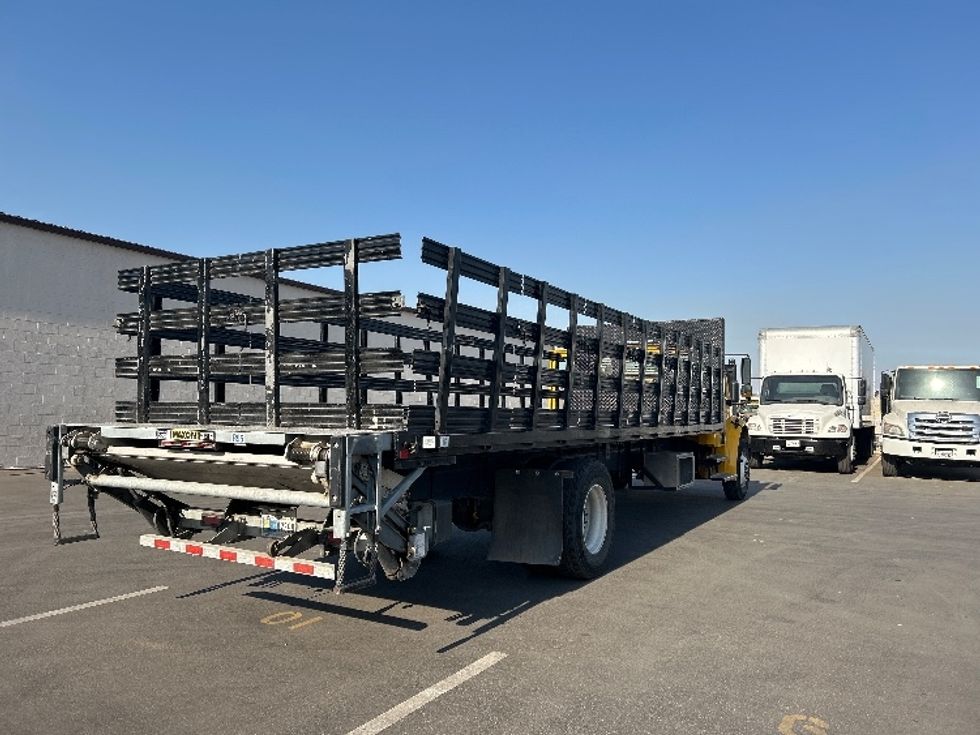 Flatbed Truck-Light and Medium Duty Trucks-Freightliner-2022-M2-Fresno-CA-64,153\n\t\tmiles-$ 80,750 - Image 13