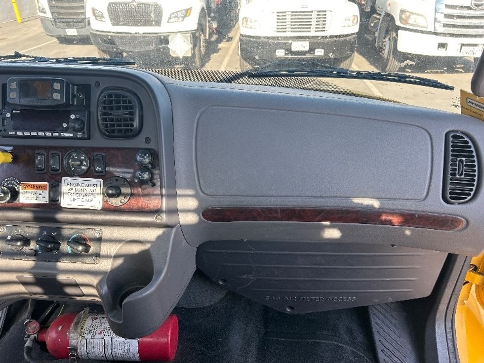 Flatbed Truck-Light and Medium Duty Trucks-Freightliner-2022-M2-Fresno-CA-64,153\n\t\tmiles-$ 80,750 - Image 21