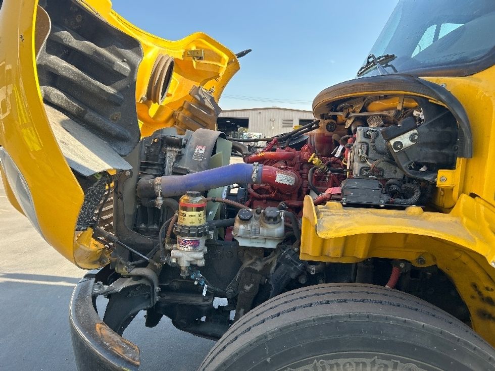 Flatbed Truck-Light and Medium Duty Trucks-Freightliner-2022-M2-Fresno-CA-64,153\n\t\tmiles-$ 80,750 - Image 24