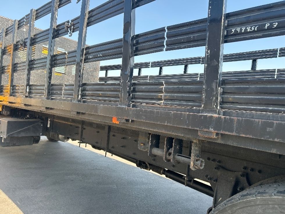 Flatbed Truck-Light and Medium Duty Trucks-Freightliner-2022-M2-Fresno-CA-64,153\n\t\tmiles-$ 80,750 - Image 26