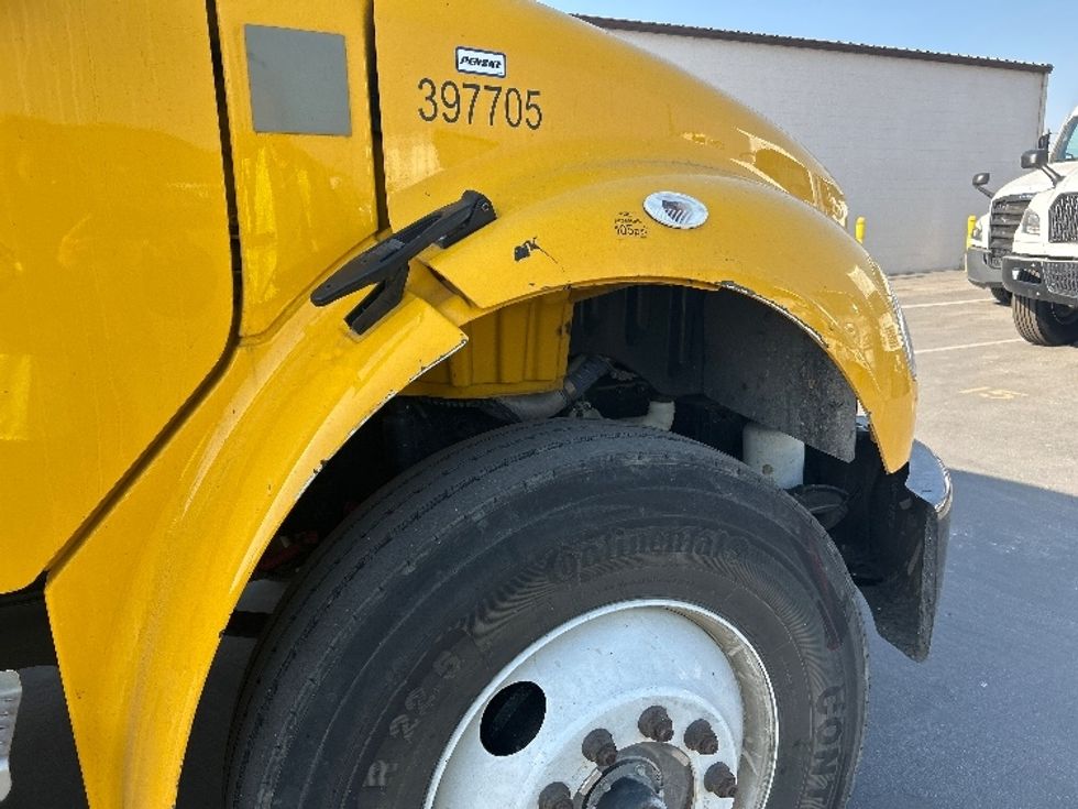 Flatbed Truck-Light and Medium Duty Trucks-Freightliner-2022-M2-Fresno-CA-64,153\n\t\tmiles-$ 80,750 - Image 28