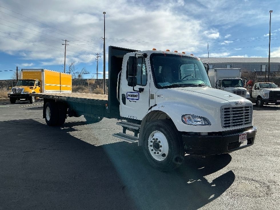 Flatbed Truck-Light and Medium Duty Trucks-Freightliner-2022-M2-Greeley-CO-73,286\n\t\tmiles-$ 71,250 - Image 1