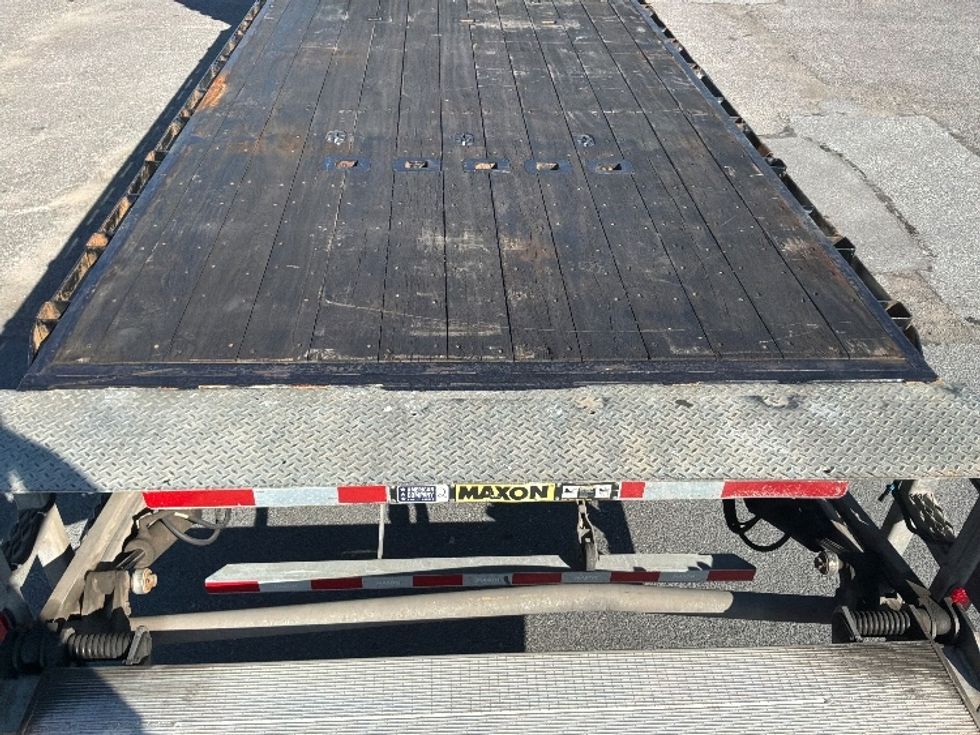 Flatbed Truck-Light and Medium Duty Trucks-Freightliner-2022-M2-Hagerstown-MD-205,376\n\t\tmiles-$ 46,750 - Image 9