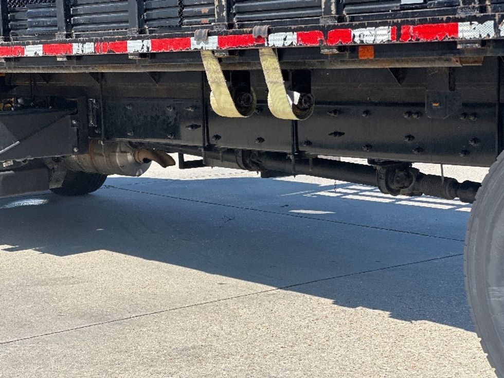 Flatbed Truck-Light and Medium Duty Trucks-Freightliner-2022-M2-Harahan-LA-162,718\n\t\tmiles-$ 62,000 - Image 5