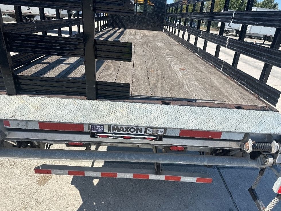 Flatbed Truck-Light and Medium Duty Trucks-Freightliner-2022-M2-Harahan-LA-162,718\n\t\tmiles-$ 62,000 - Image 8