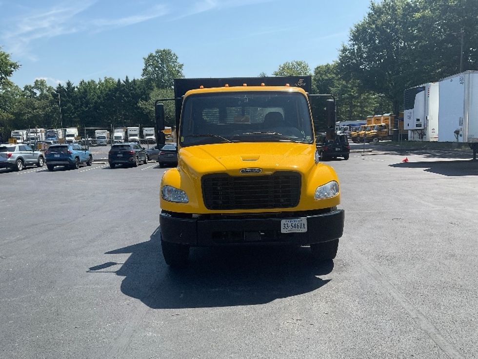 Flatbed Truck-Light and Medium Duty Trucks-Freightliner-2022-M2-Harrisburg-PA-99,980\n\t\tmiles-$ 70,000 - Image 2