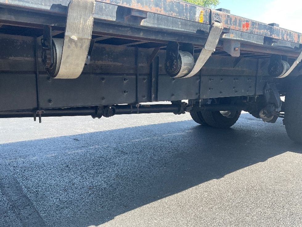 Flatbed Truck-Light and Medium Duty Trucks-Freightliner-2022-M2-Harrisburg-PA-99,980\n\t\tmiles-$ 70,000 - Image 5