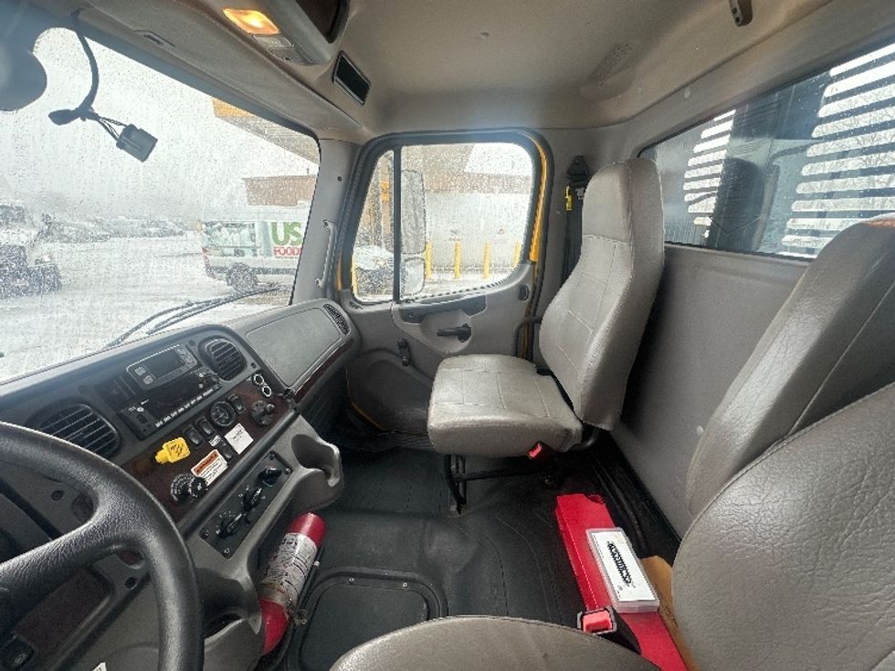 Flatbed Truck-Light and Medium Duty Trucks-Freightliner-2022-M2-Kalamazoo-MI-129,691\n\t\tmiles-$ 64,500 - Image 20