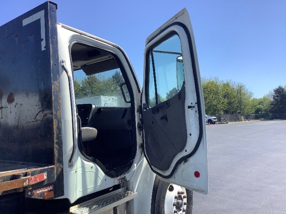 Flatbed Truck-Light and Medium Duty Trucks-Freightliner-2022-M2-Lancaster-PA-354,002\n\t\tmiles-$ 26,250 - Image 19