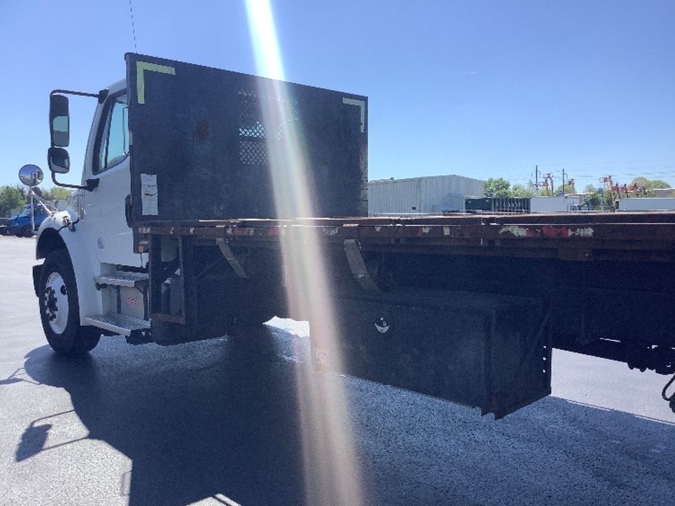 Flatbed Truck-Light and Medium Duty Trucks-Freightliner-2022-M2-Lancaster-PA-354,002\n\t\tmiles-$ 26,250 - Image 5