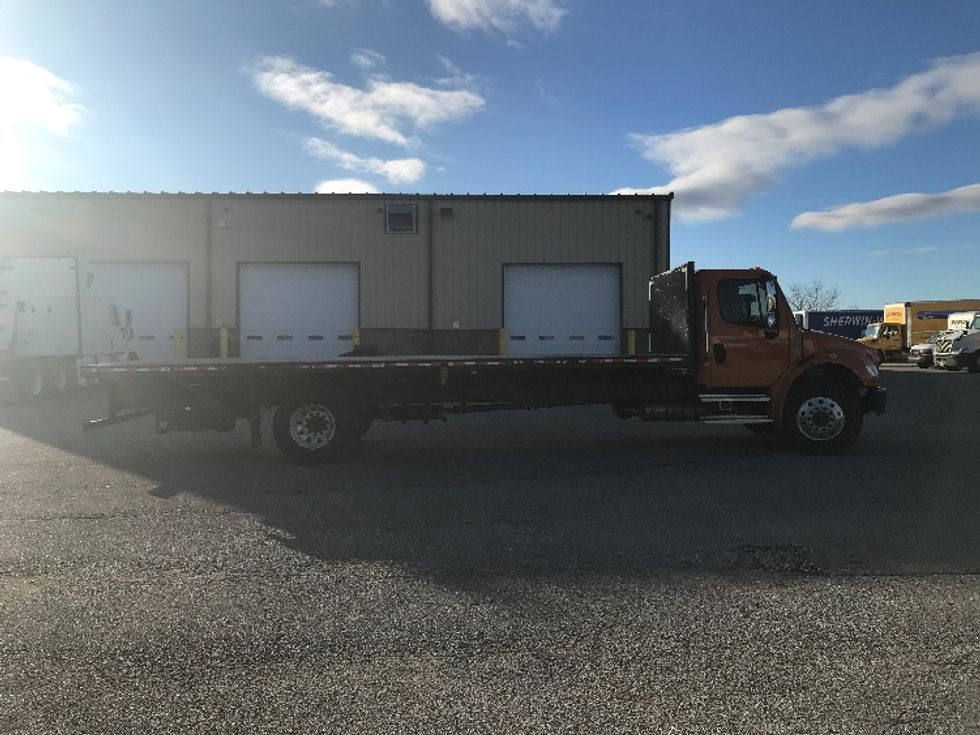 Flatbed Truck-Light and Medium Duty Trucks-Freightliner-2022-M2-Lincoln-NE-118,697\n\t\tmiles-$ 61,750 - Image 11