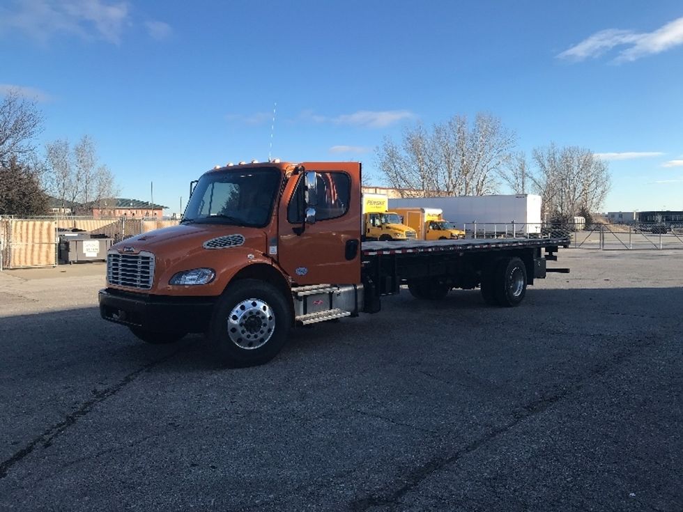Flatbed Truck-Light and Medium Duty Trucks-Freightliner-2022-M2-Lincoln-NE-118,697\n\t\tmiles-$ 61,750 - Image 3