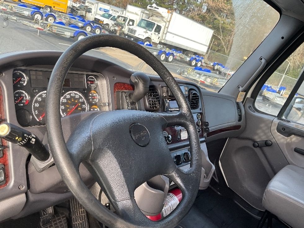 Flatbed Truck-Light and Medium Duty Trucks-Freightliner-2022-M2-Little Rock-AR-133,834\n\t\tmiles-$ 67,750 - Image 14