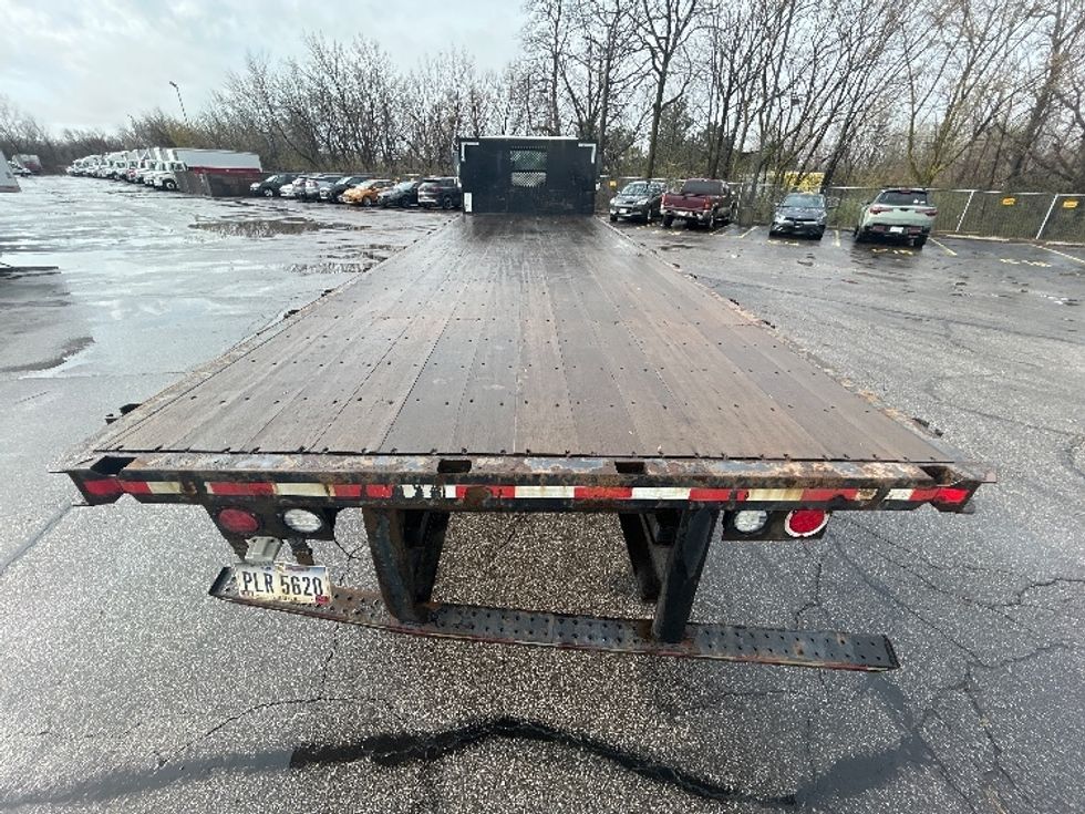 Flatbed Truck-Light and Medium Duty Trucks-Freightliner-2022-M2-Middlefield-OH-333,826\n\t\tmiles-$ 28,250 - Image 10