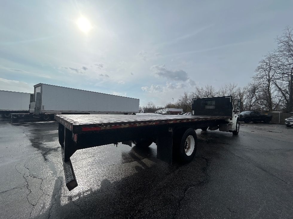 Flatbed Truck-Light and Medium Duty Trucks-Freightliner-2022-M2-Middlefield-OH-333,826\n\t\tmiles-$ 28,250 - Image 13