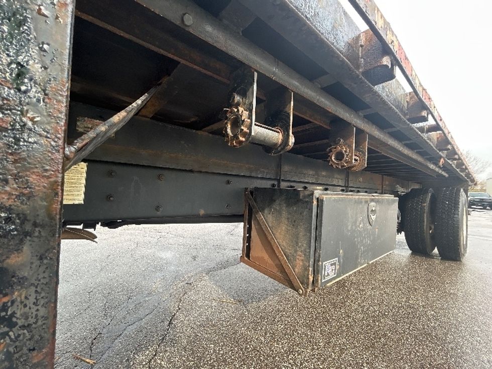 Flatbed Truck-Light and Medium Duty Trucks-Freightliner-2022-M2-Middlefield-OH-333,826\n\t\tmiles-$ 28,250 - Image 5