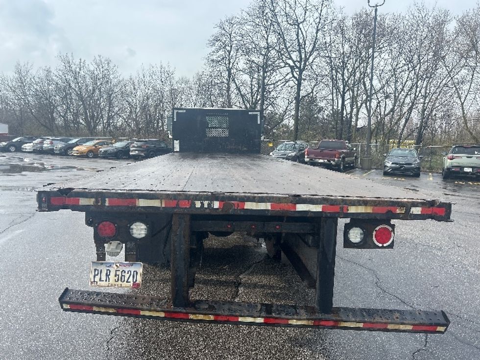 Flatbed Truck-Light and Medium Duty Trucks-Freightliner-2022-M2-Middlefield-OH-333,826\n\t\tmiles-$ 28,250 - Image 7