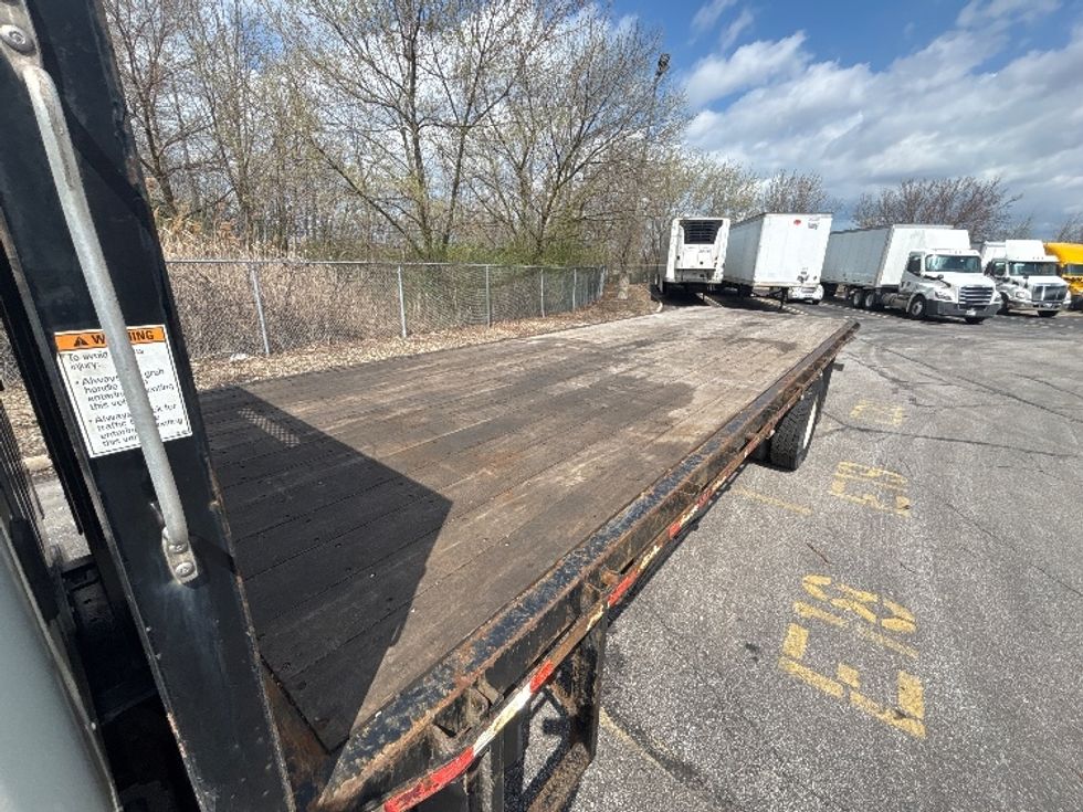 Flatbed Truck-Light and Medium Duty Trucks-Freightliner-2022-M2-Middlefield-OH-344,036\n\t\tmiles-$ 27,750 - Image 21