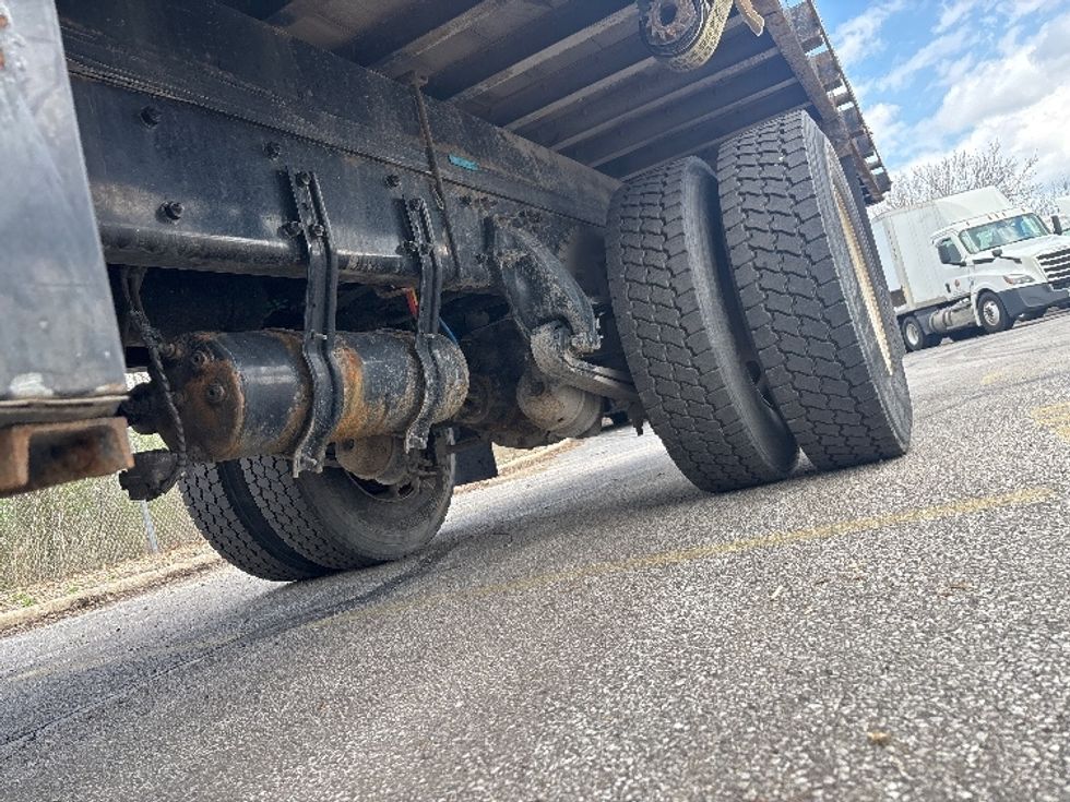 Flatbed Truck-Light and Medium Duty Trucks-Freightliner-2022-M2-Middlefield-OH-344,036\n\t\tmiles-$ 27,750 - Image 5
