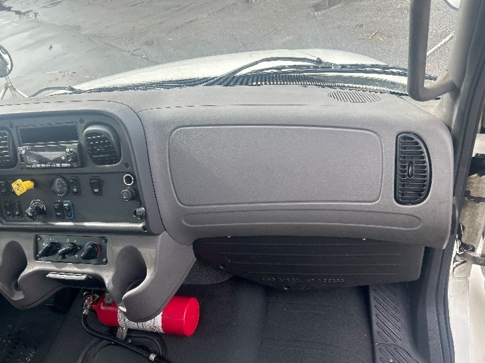 Flatbed Truck-Light and Medium Duty Trucks-Freightliner-2022-M2-Middlefield-OH-367,003\n\t\tmiles-$ 27,750 - Image 21