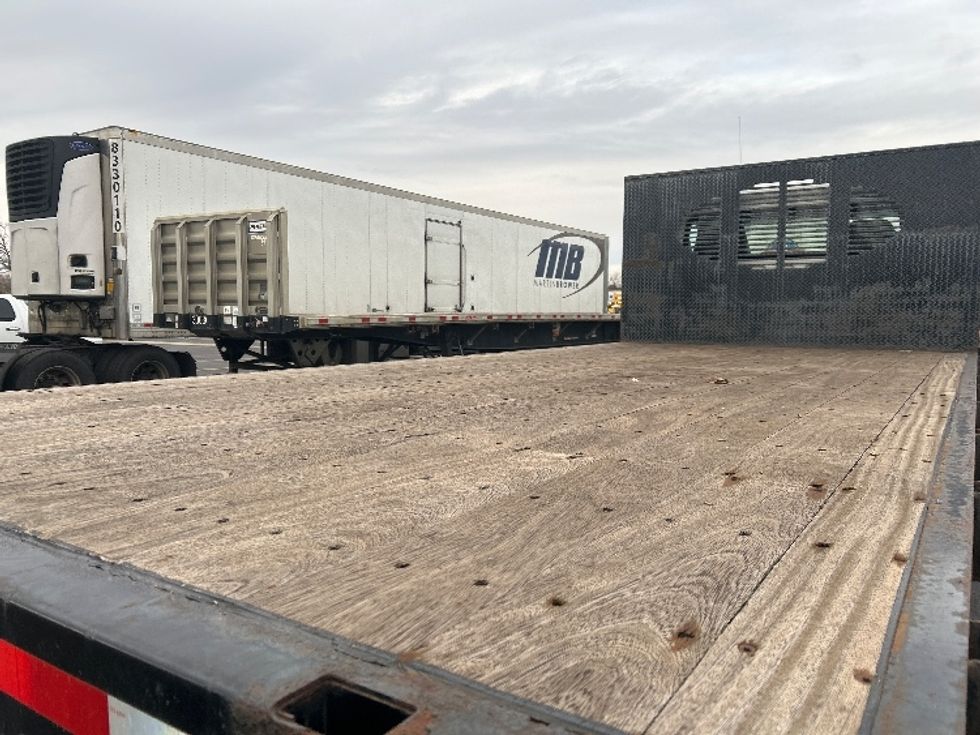 Flatbed Truck-Light and Medium Duty Trucks-Freightliner-2022-M2-Milwaukee-WI-57,038\n\t\tmiles-$ 68,000 - Image 11