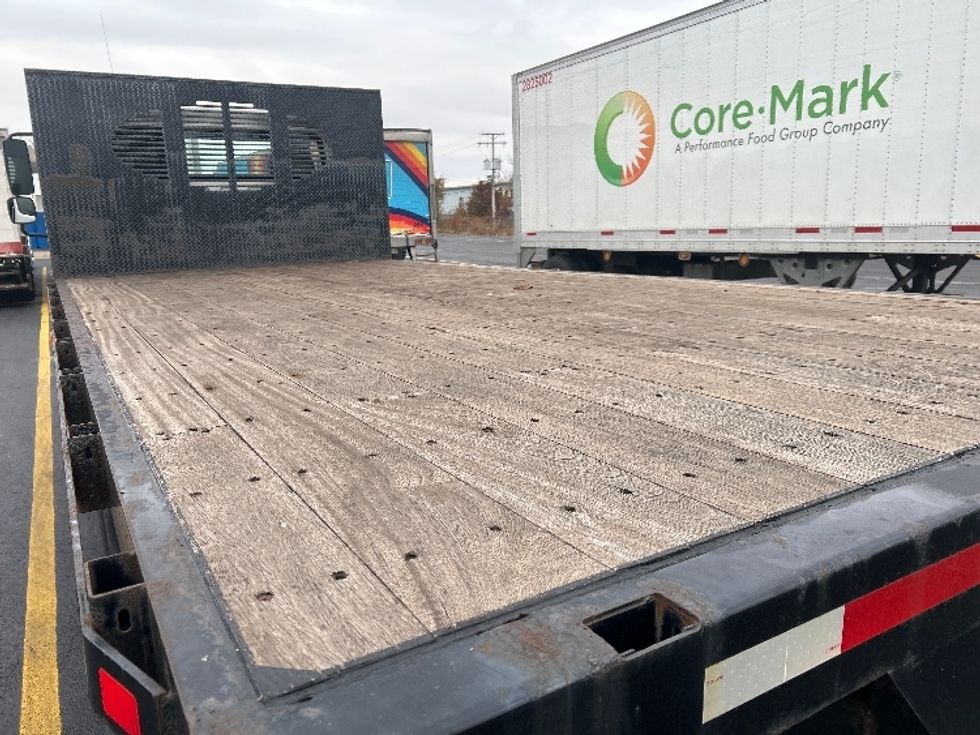 Flatbed Truck-Light and Medium Duty Trucks-Freightliner-2022-M2-Milwaukee-WI-57,038\n\t\tmiles-$ 68,000 - Image 12