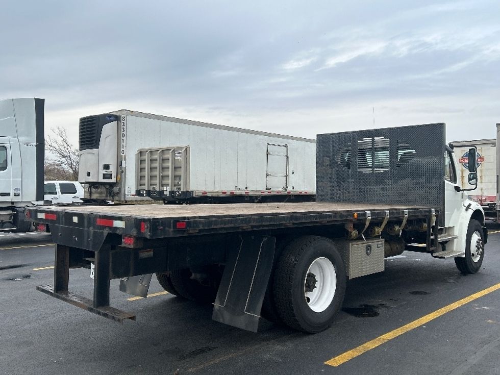 Flatbed Truck-Light and Medium Duty Trucks-Freightliner-2022-M2-Milwaukee-WI-57,038\n\t\tmiles-$ 68,000 - Image 13