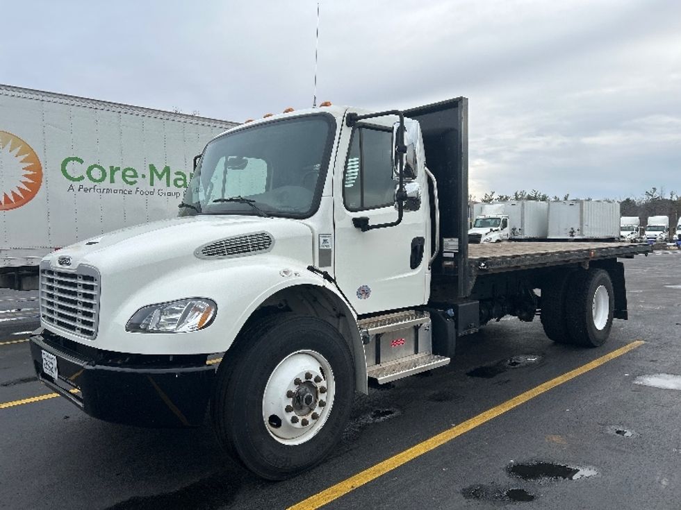Flatbed Truck-Light and Medium Duty Trucks-Freightliner-2022-M2-Milwaukee-WI-57,038\n\t\tmiles-$ 68,000 - Image 3