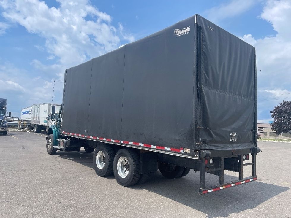 Flatbed Truck-Light and Medium Duty Trucks-Freightliner-2022-M2-Mississauga-ON-150,670\n\t\tkm-$ 119,500 - Image 6