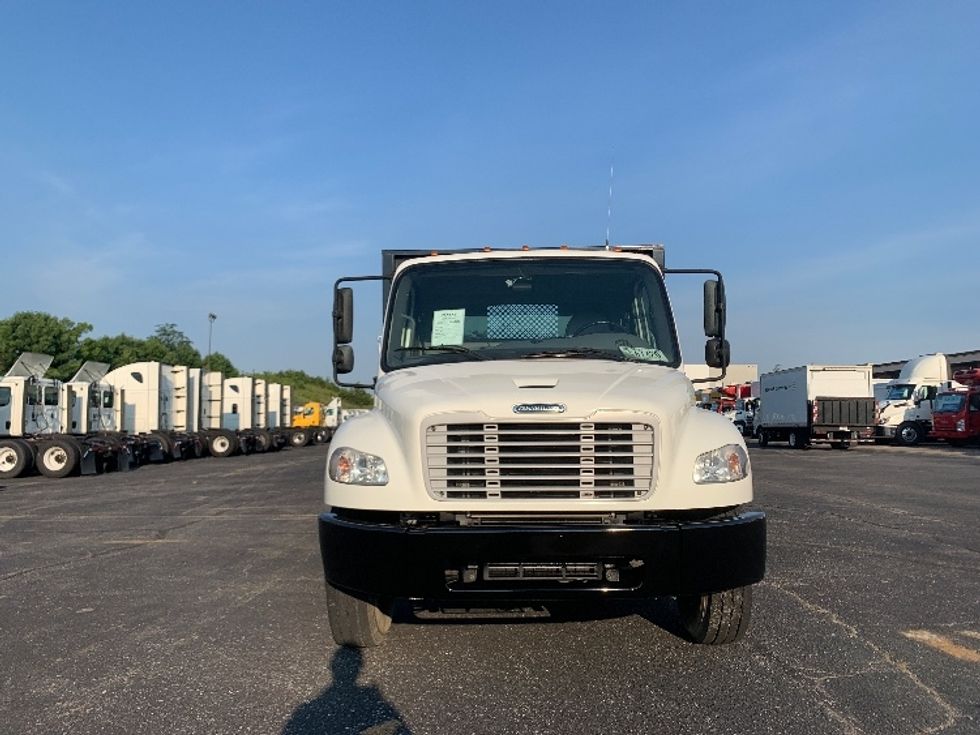 Flatbed Truck-Light and Medium Duty Trucks-Freightliner-2022-M2-Nashville (Mount Juliet)-TN-68,751\n\t\tmiles-$ 78,750 - Image 2
