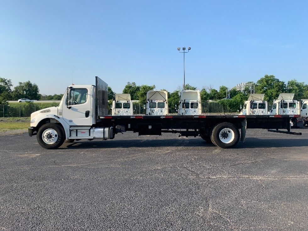 Flatbed Truck-Light and Medium Duty Trucks-Freightliner-2022-M2-Nashville (Mount Juliet)-TN-68,751\n\t\tmiles-$ 78,750 - Image 4