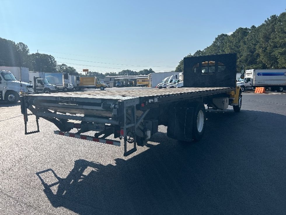 Flatbed Truck-Light and Medium Duty Trucks-Freightliner-2022-M2-Norcross-GA-164,666\n\t\tmiles-$ 66,250 - Image 13