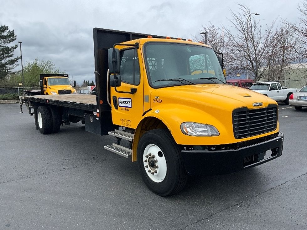 Flatbed Truck-Light and Medium Duty Trucks-Freightliner-2022-M2-Portland-OR-108,604\n\t\tmiles-$ 65,750 - Image 1