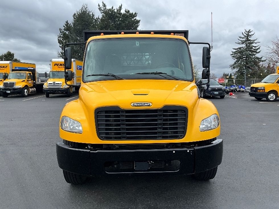 Flatbed Truck-Light and Medium Duty Trucks-Freightliner-2022-M2-Portland-OR-108,604\n\t\tmiles-$ 65,750 - Image 2