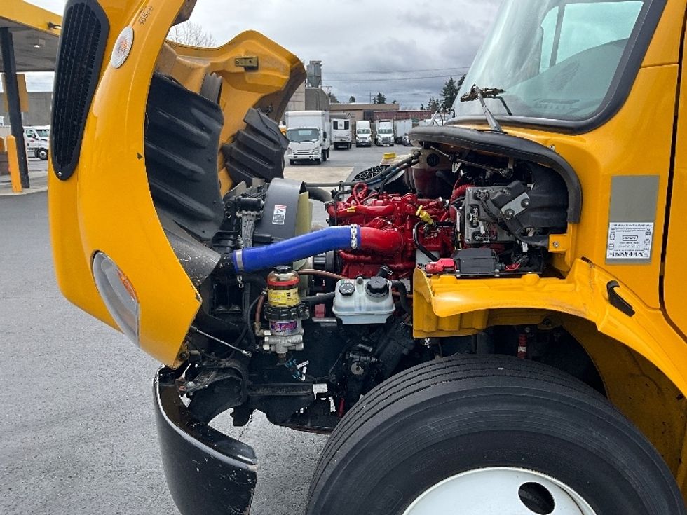 Flatbed Truck-Light and Medium Duty Trucks-Freightliner-2022-M2-Portland-OR-108,604\n\t\tmiles-$ 65,750 - Image 24