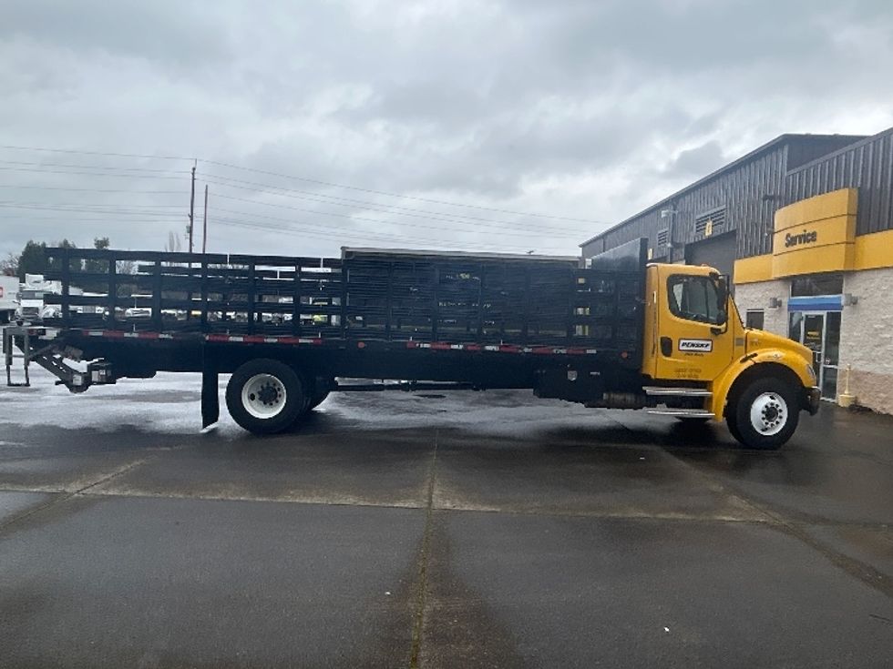 Flatbed Truck-Light and Medium Duty Trucks-Freightliner-2022-M2-Portland-OR-91,107\n\t\tmiles-$ 68,000 - Image 12
