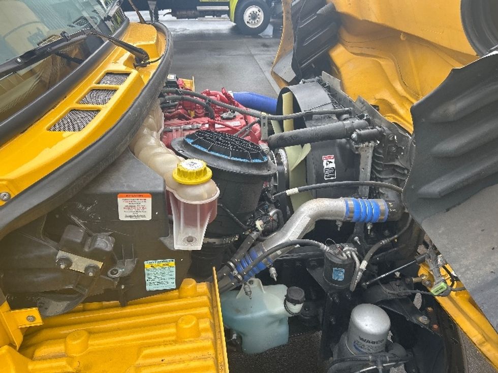 Flatbed Truck-Light and Medium Duty Trucks-Freightliner-2022-M2-Portland-OR-91,107\n\t\tmiles-$ 68,000 - Image 20