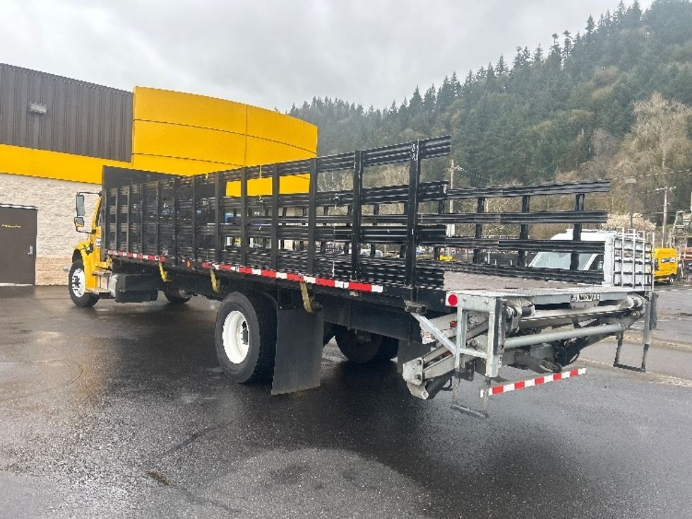 Flatbed Truck-Light and Medium Duty Trucks-Freightliner-2022-M2-Portland-OR-91,107\n\t\tmiles-$ 68,000 - Image 6