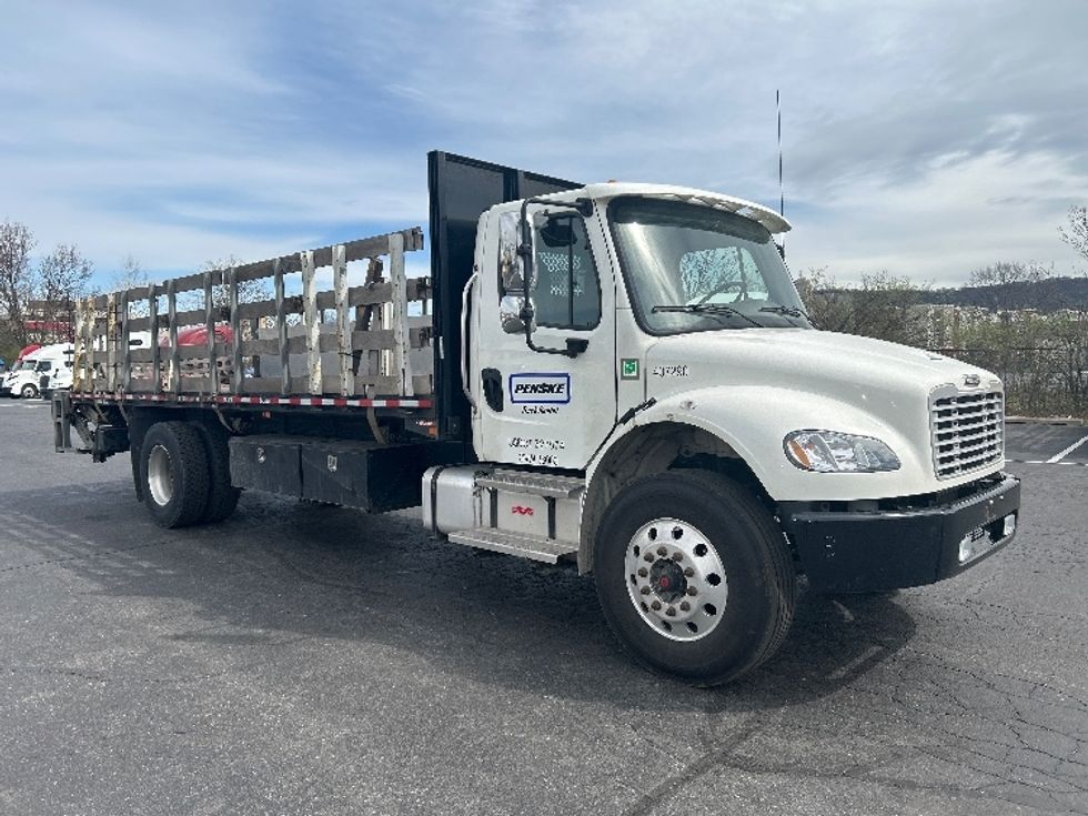 Flatbed Truck-Light and Medium Duty Trucks-Freightliner-2022-M2-Reading-PA-214,366\n\t\tmiles-$ 45,000 - Image 1