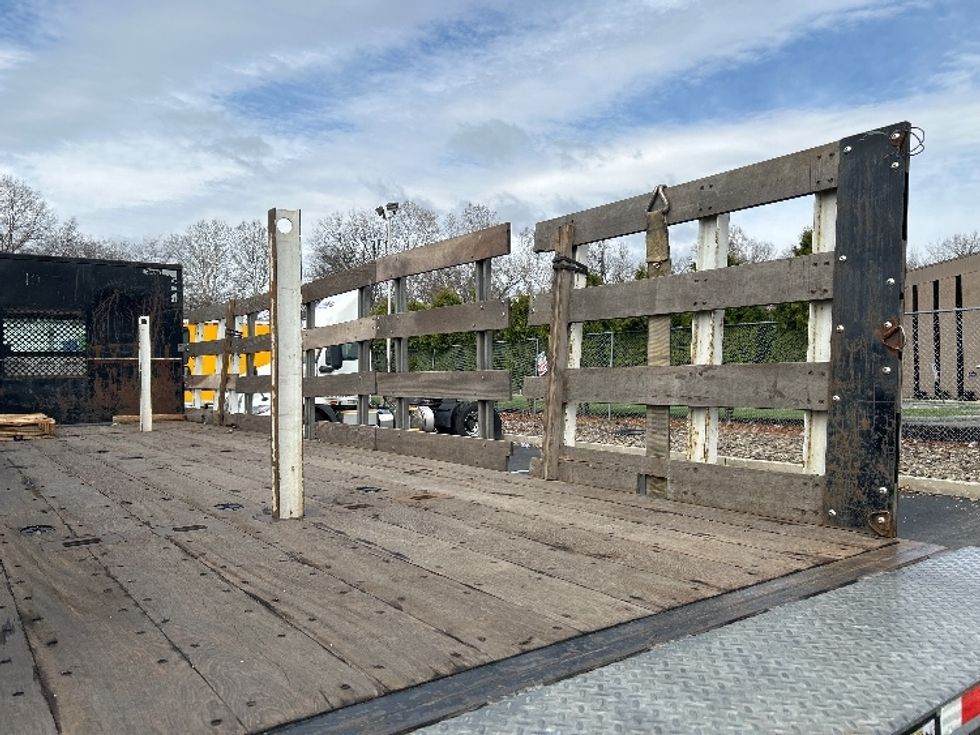 Flatbed Truck-Light and Medium Duty Trucks-Freightliner-2022-M2-Reading-PA-245,912\n\t\tmiles-$ 33,750 - Image 11